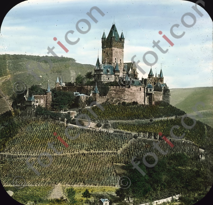 Die Reichsburg Cochem | Reichsburg Cochem - Foto simon-195-013.jpg | foticon.de - Bilddatenbank für Motive aus Geschichte und Kultur